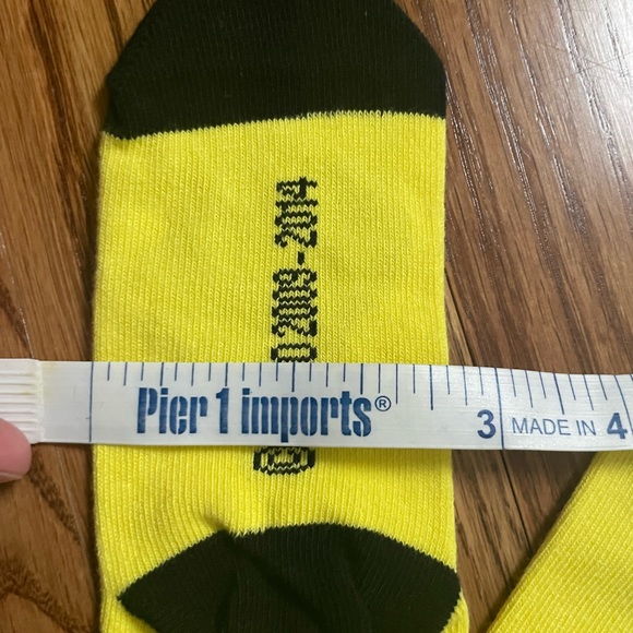 ANGRY BIRD socks - 3 pairs! - Picture 4 of 5